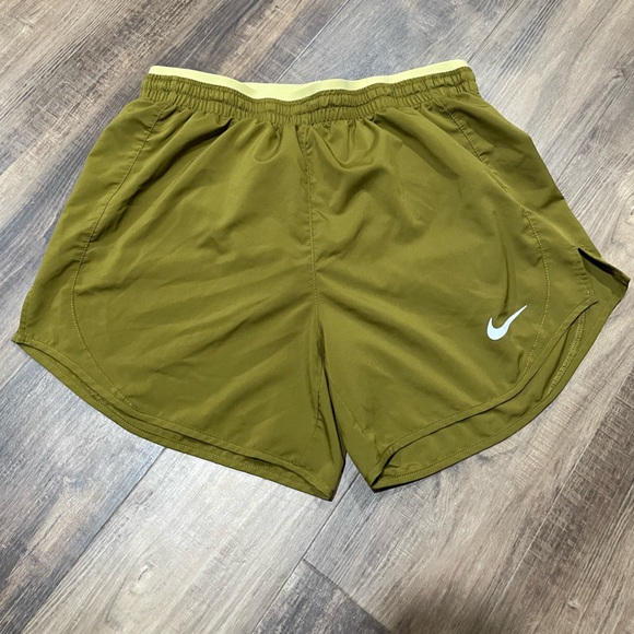 Nike Dri Fit Small 5” - Picture 2 of 6